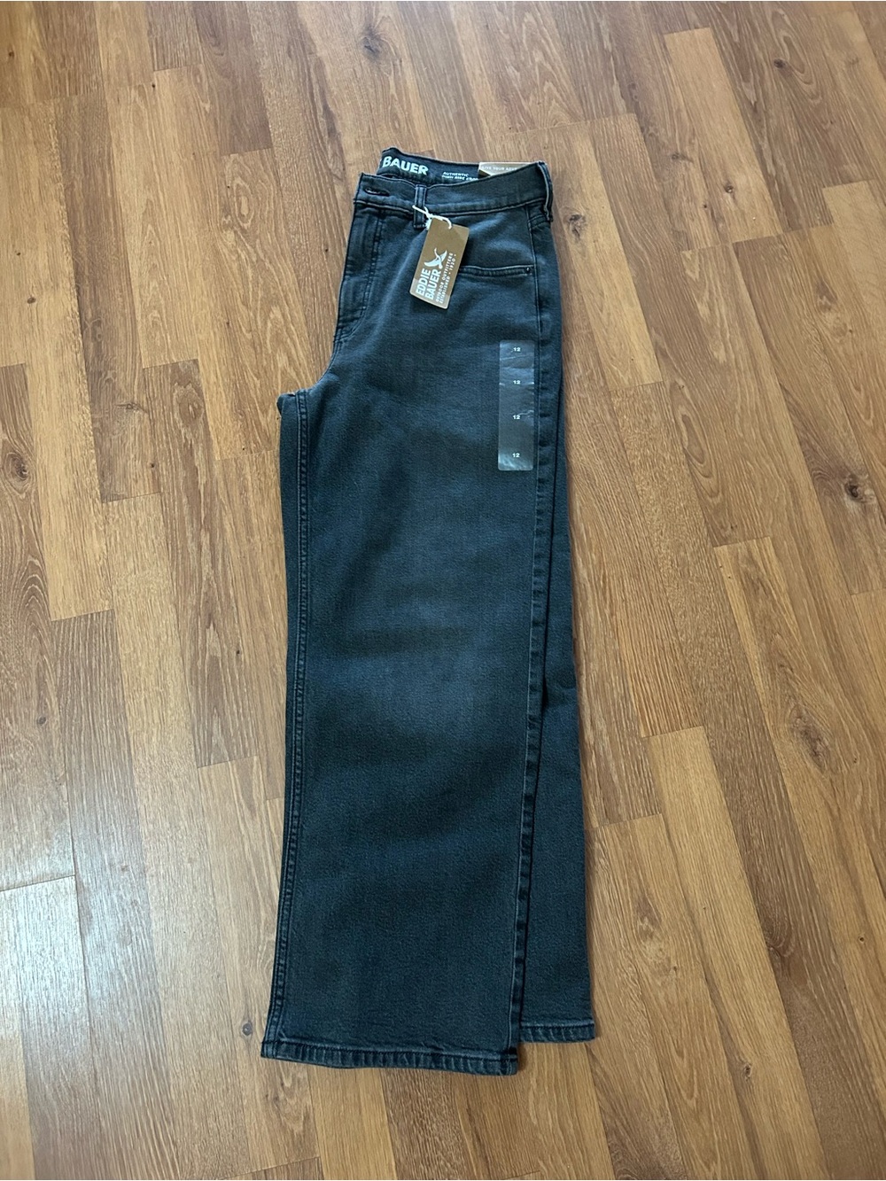 Eddie Bauer Everyday Easy Crop Straight-Leg Jeans